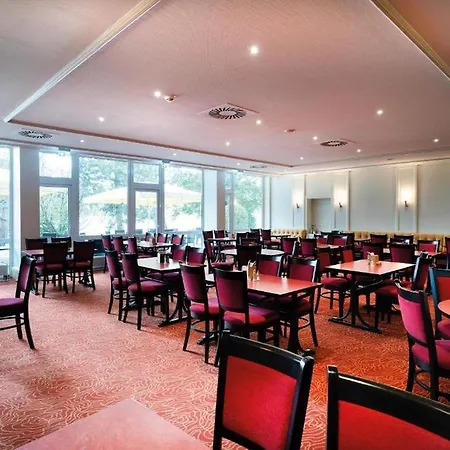 Apart-hotel Seminaris 4*